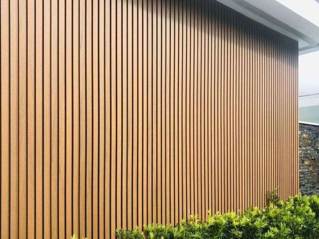 Фасадная (стеновая) реечная панель CM WALL, 219х26мм, Pine (Сосна ...